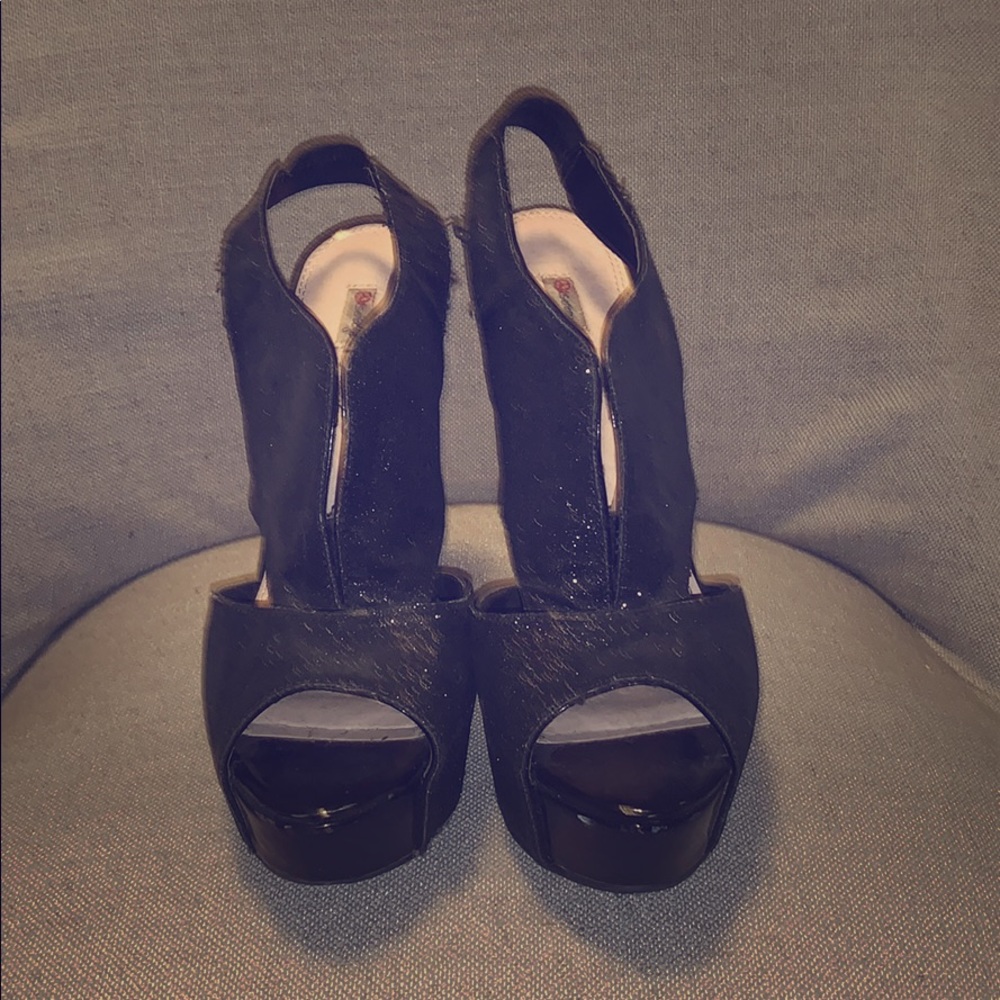 Black sparkly heels